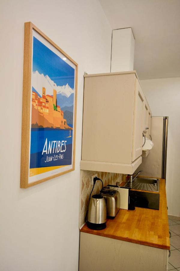 Old Town Antibes Apartment Екстериор снимка